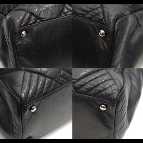 Chanel Jumbo Quilted Lambskin Shoulder Bag - Picture 6 of 8